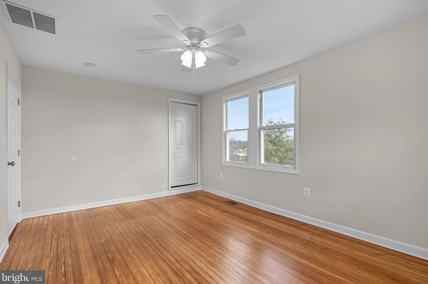 1324 Maple Ave, Baltimore MD  21221-6027 exterior