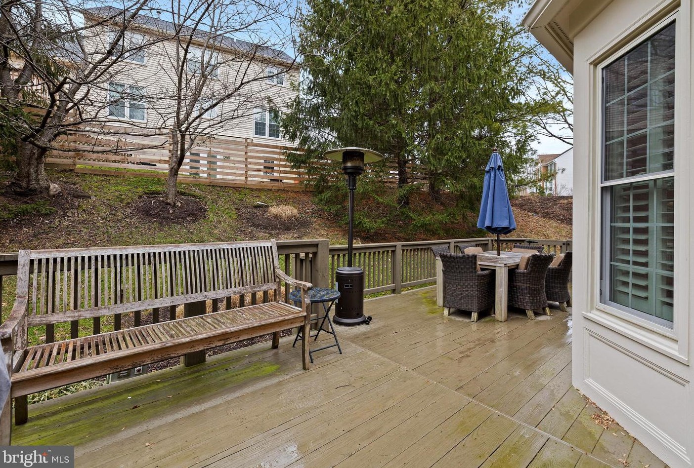 4 Old Granary Ct, Baltimore MD  21228-5358 exterior