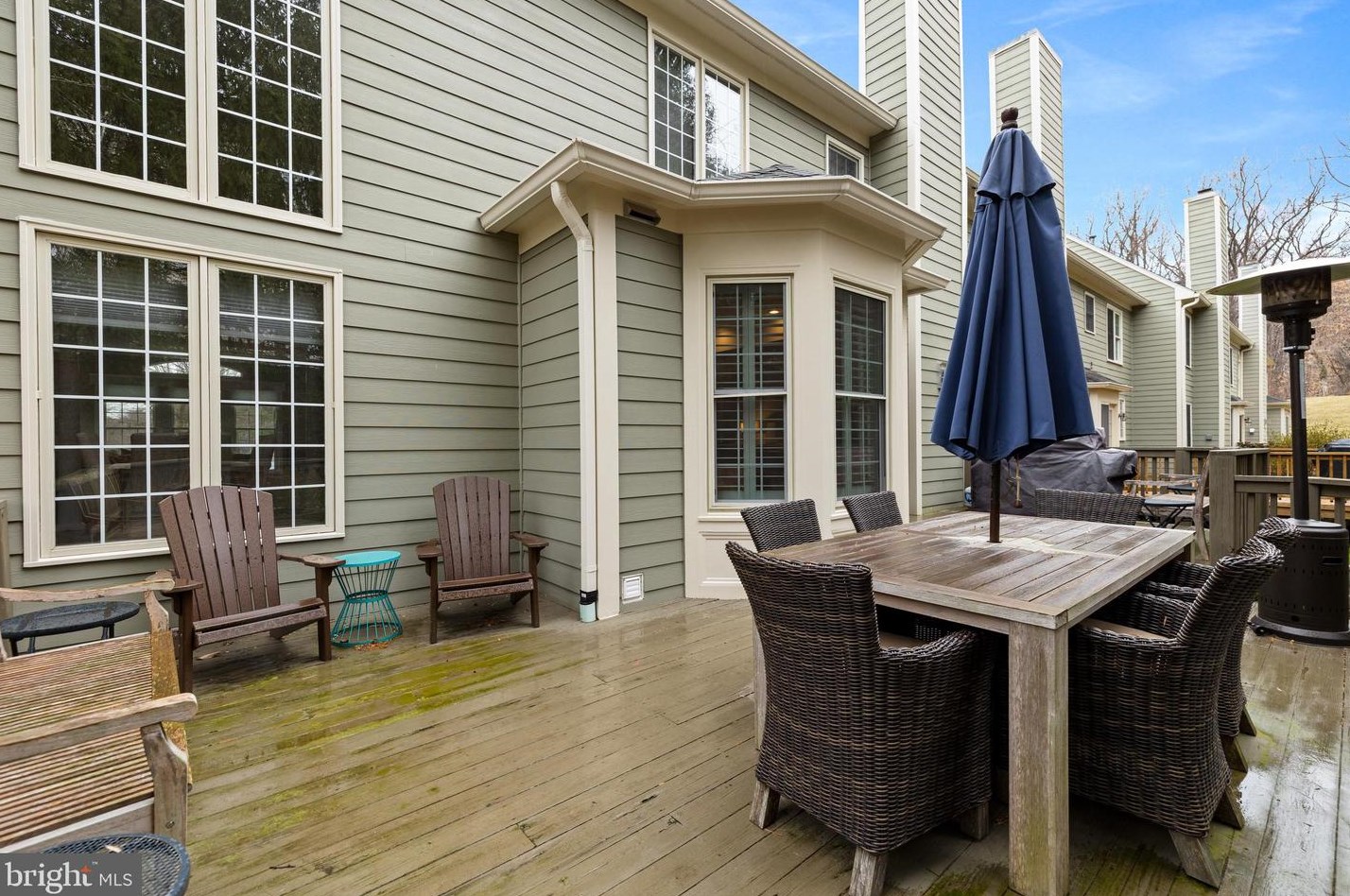 4 Old Granary Ct, Baltimore MD  21228-5358 exterior