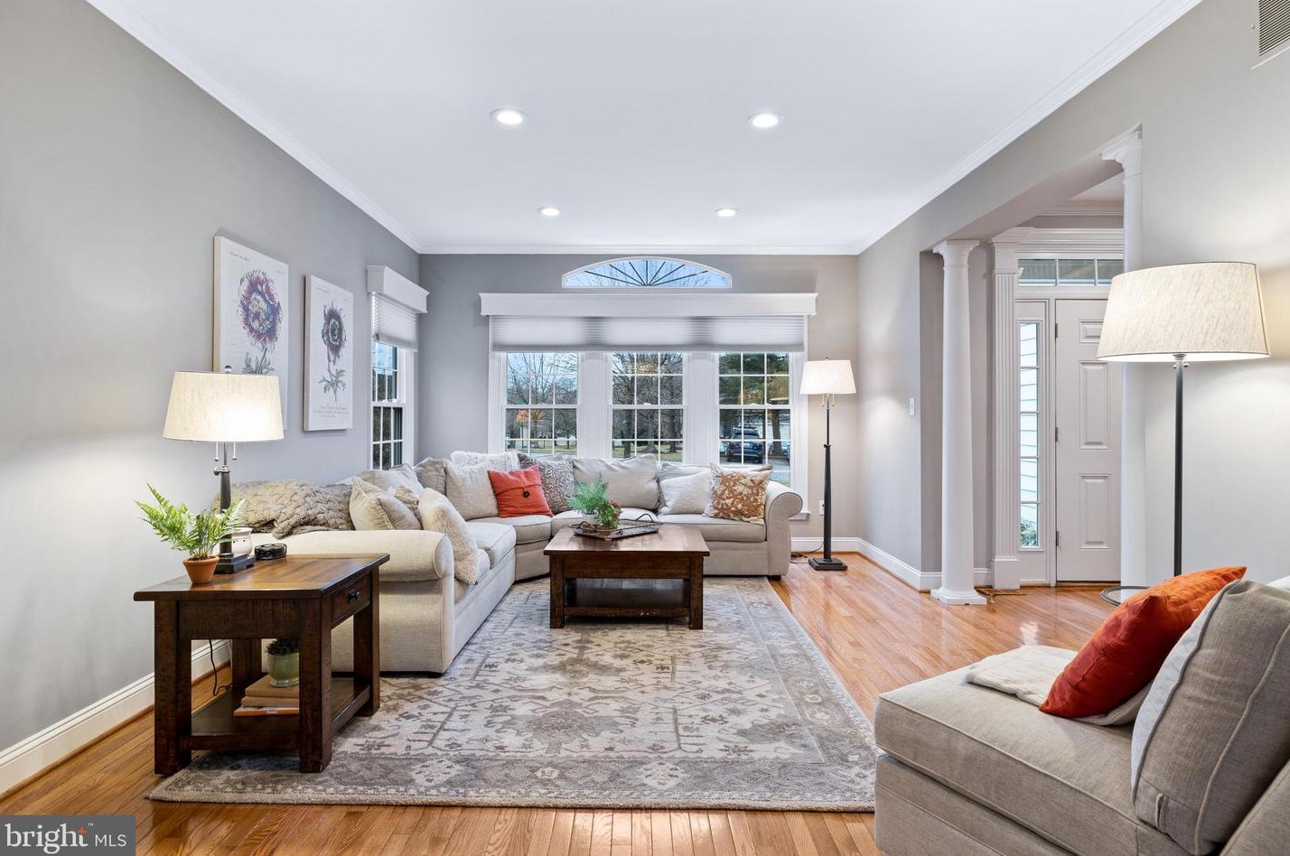 4 Old Granary Ct, Baltimore MD  21228-5358 exterior