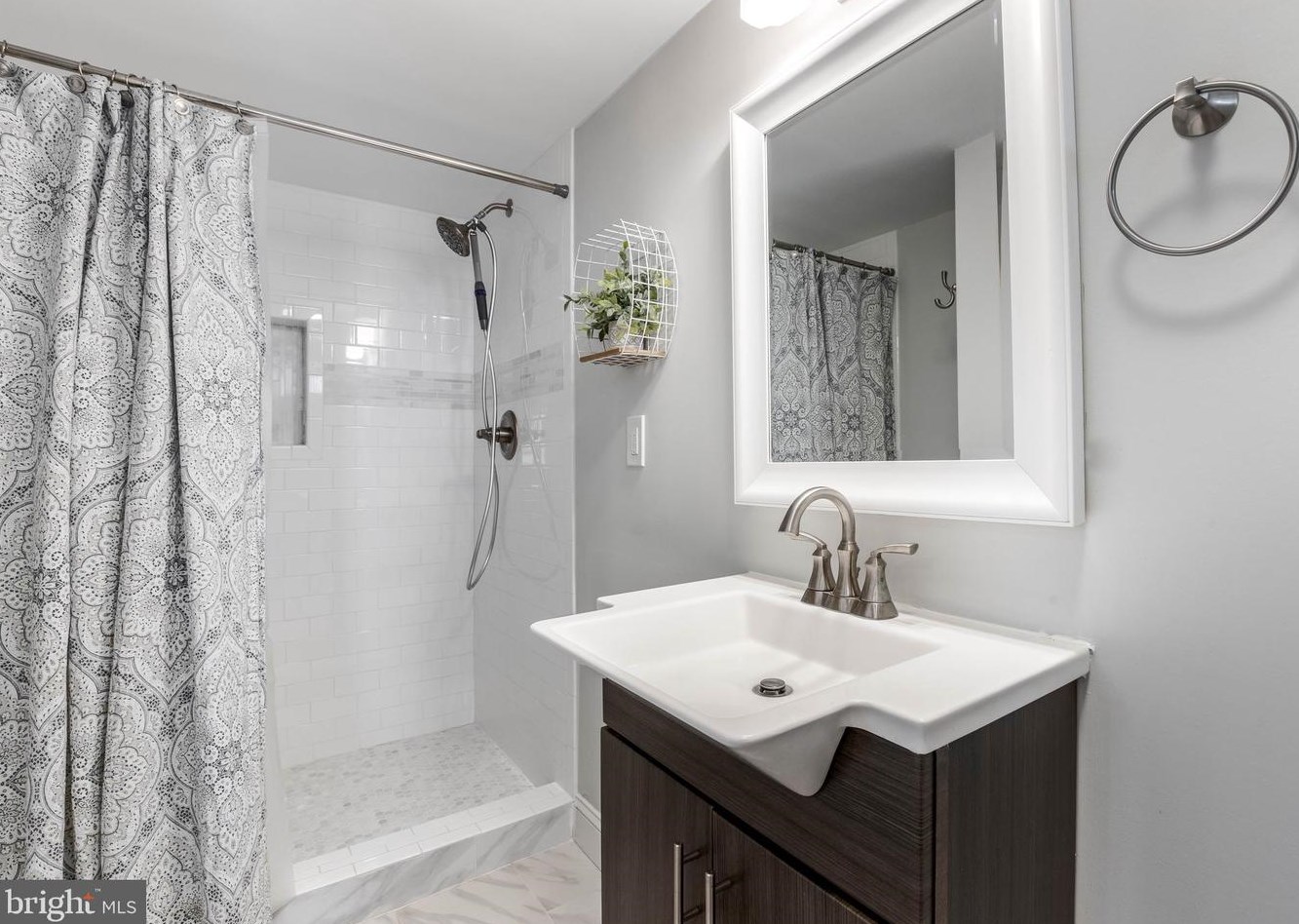 532 Academy Rd, Baltimore MD  21228-1802 exterior