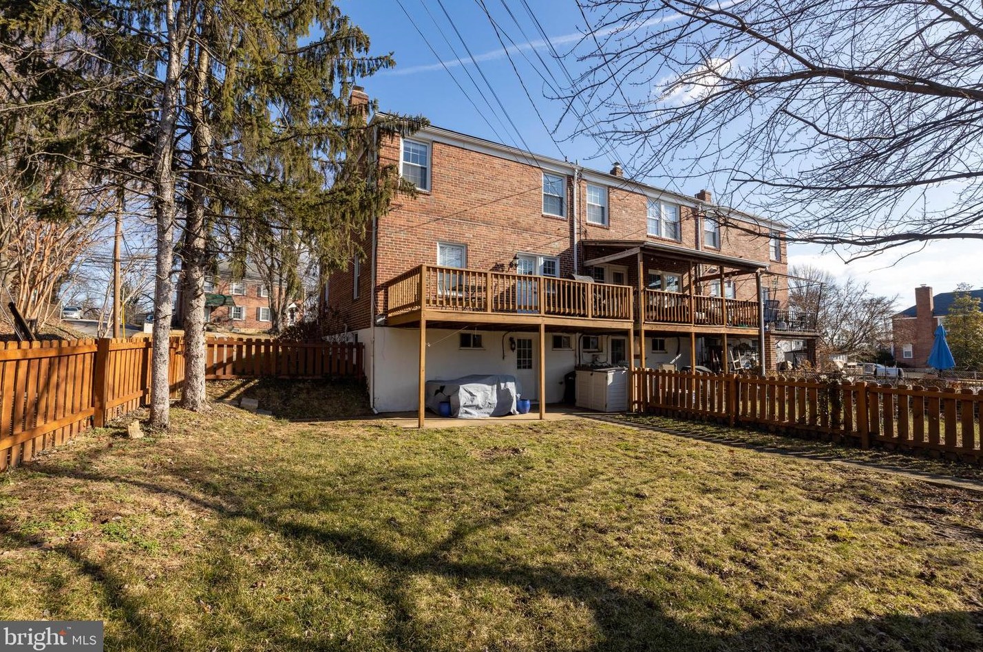 532 Academy Rd, Baltimore MD  21228-1802 exterior