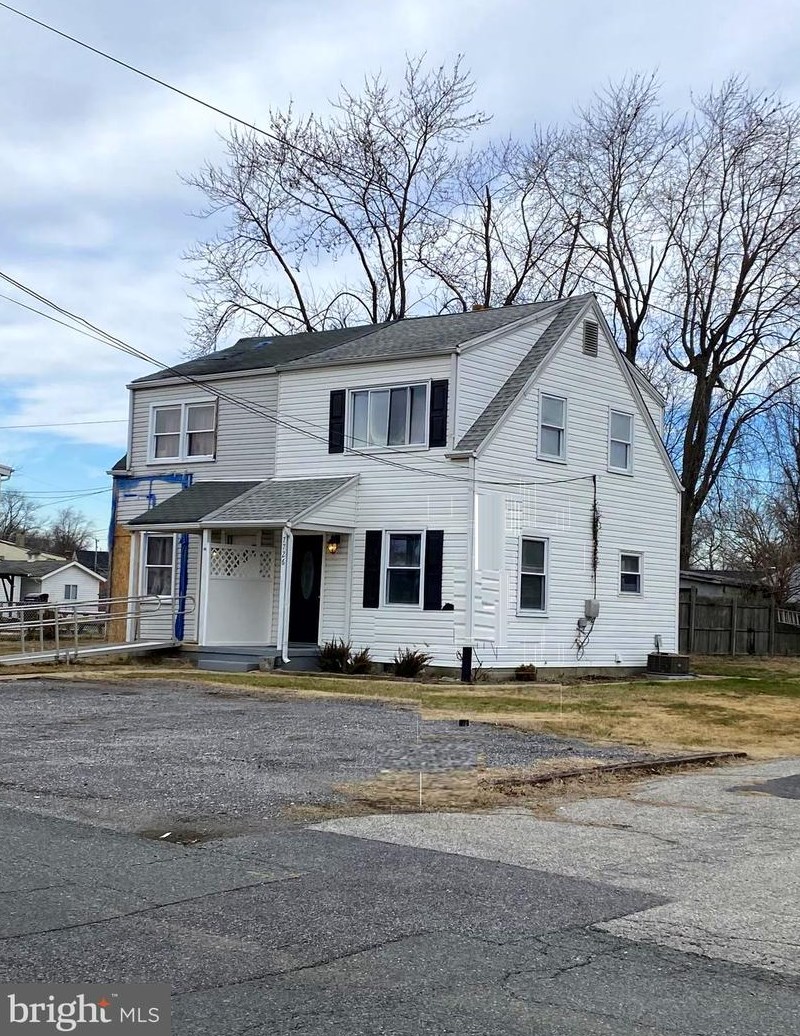 7726 Cove Rd, Baltimore MD  21219-1918 exterior