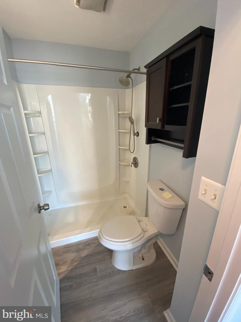 7726 Cove Rd, Baltimore MD  21219-1918 exterior