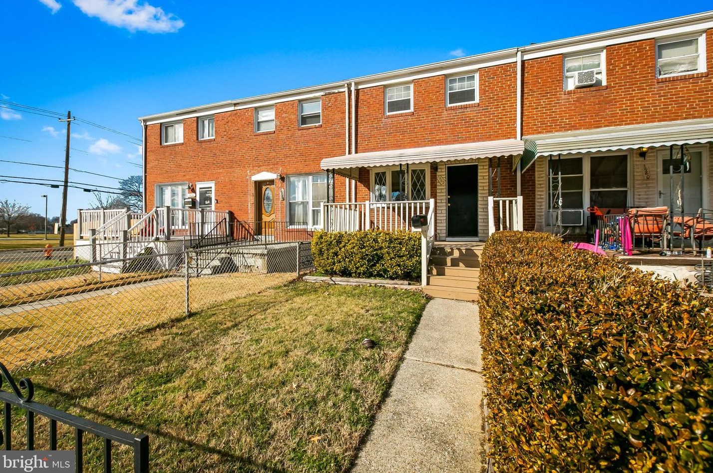 1962 Inverton Rd, Baltimore MD  21222-4755 exterior
