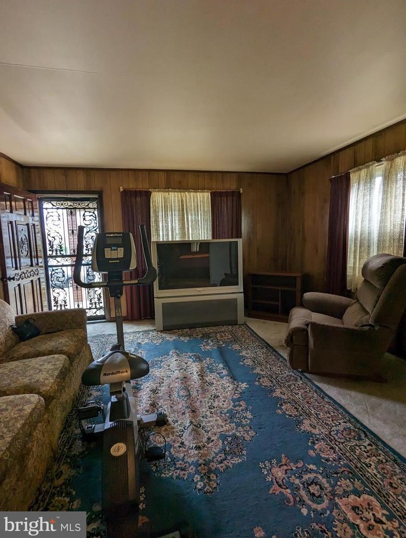 2782 Moorgate Rd, Baltimore MD  21222-4620 exterior