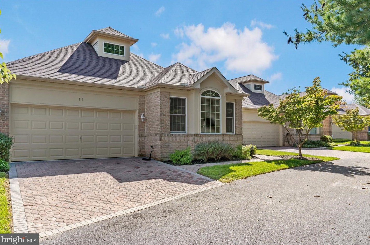 11 Stone Gate Ct, Baltimore MD  21208-1031 exterior
