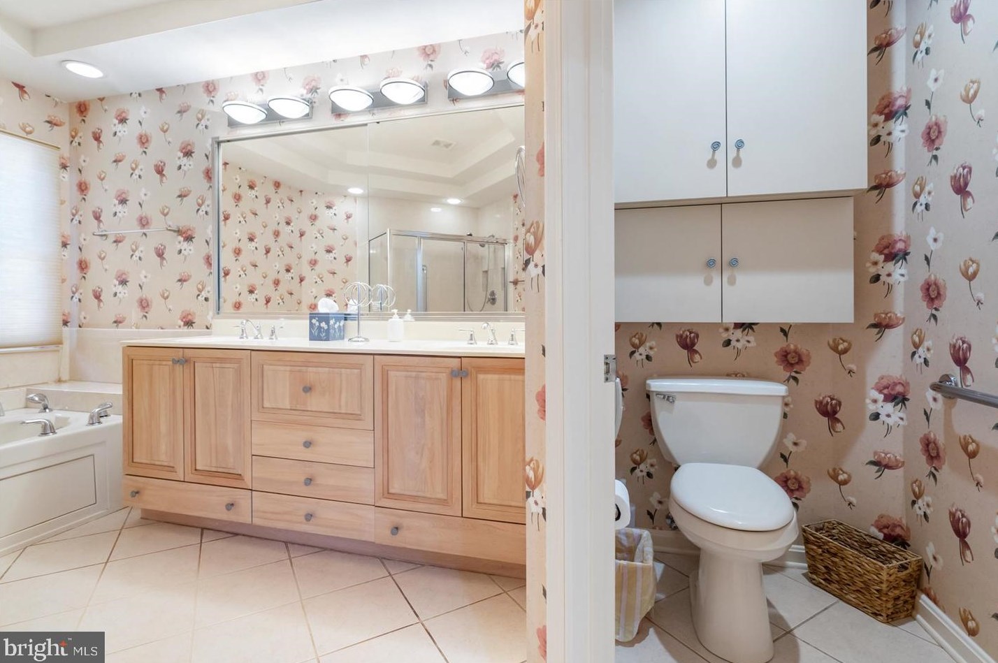 11 Stone Gate Ct, Baltimore MD  21208-1031 exterior