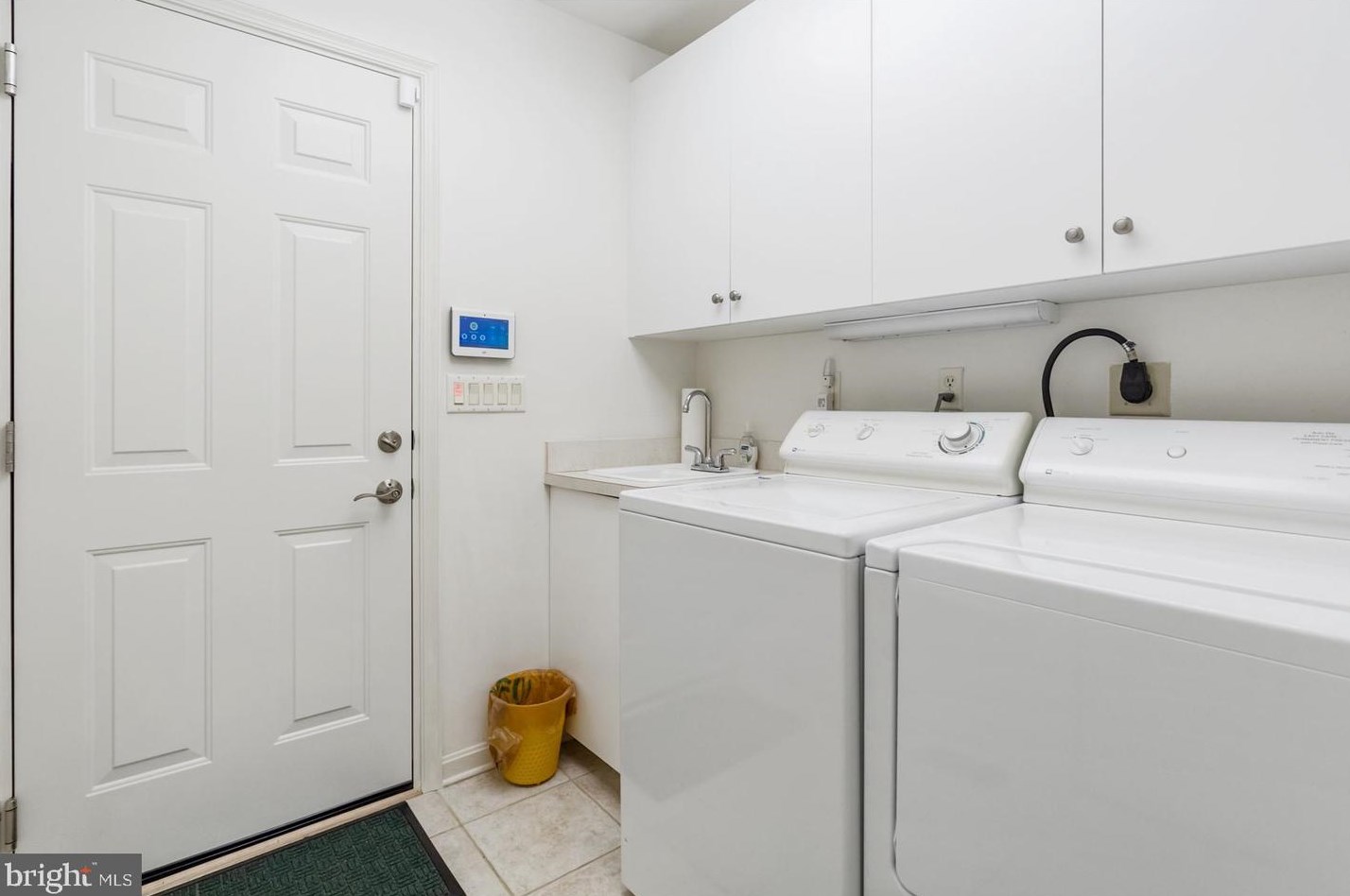 11 Stone Gate Ct, Baltimore MD  21208-1031 exterior
