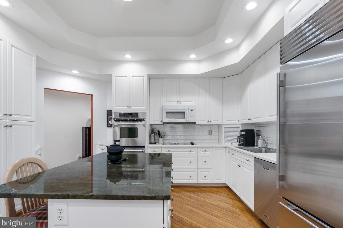 11 Stone Gate Ct, Baltimore MD  21208-1031 exterior