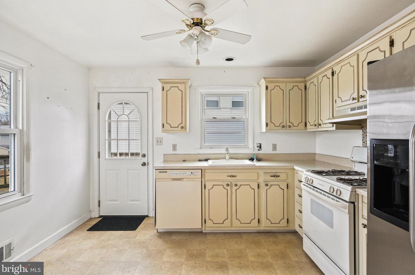 4110 Baker Ln, Baltimore MD  21236-1053 exterior