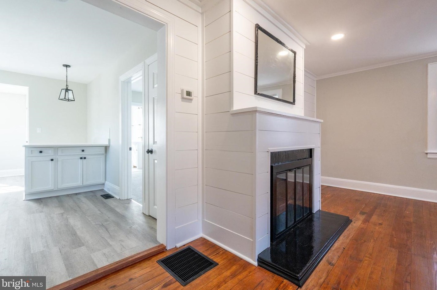 1517 Taylor Ave, Baltimore MD  21234-5240 exterior