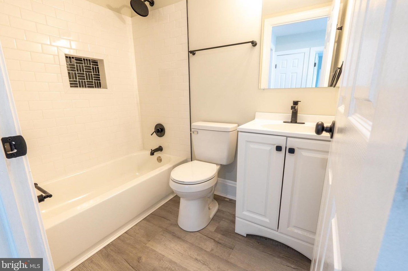 1517 Taylor Ave, Baltimore MD  21234-5240 exterior