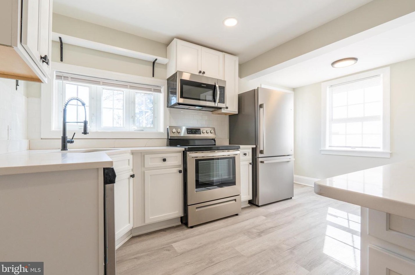 1517 Taylor Ave, Baltimore MD  21234-5240 exterior