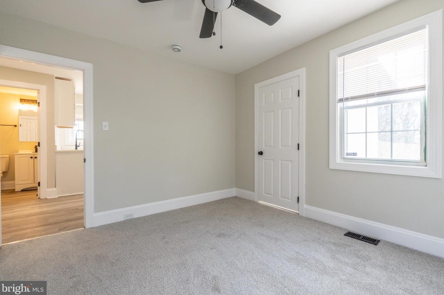 1517 Taylor Ave, Baltimore MD  21234-5240 exterior