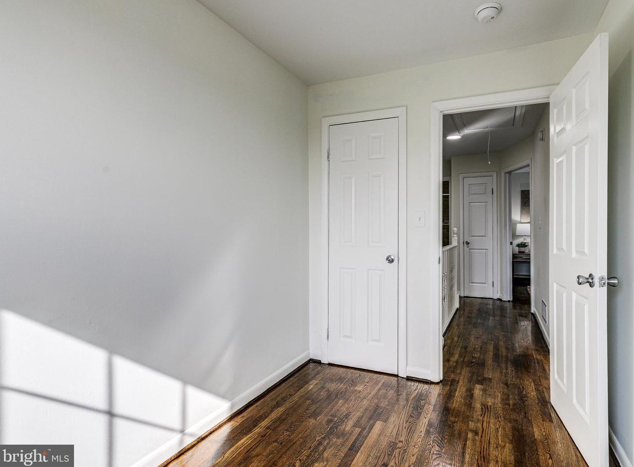 913 Elton Ave, Baltimore MD  21224-3320 exterior