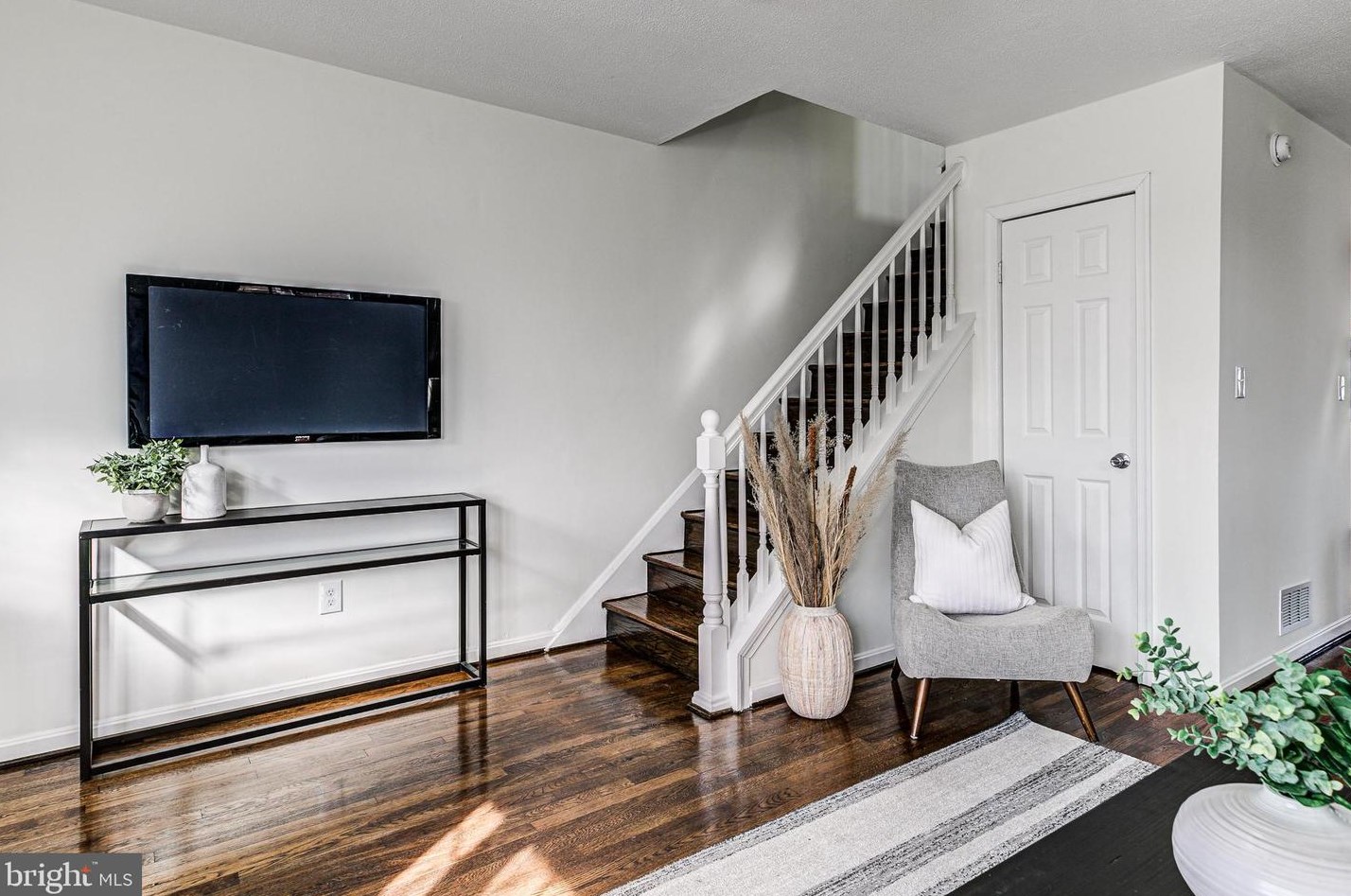 913 Elton Ave, Baltimore MD  21224-3320 exterior