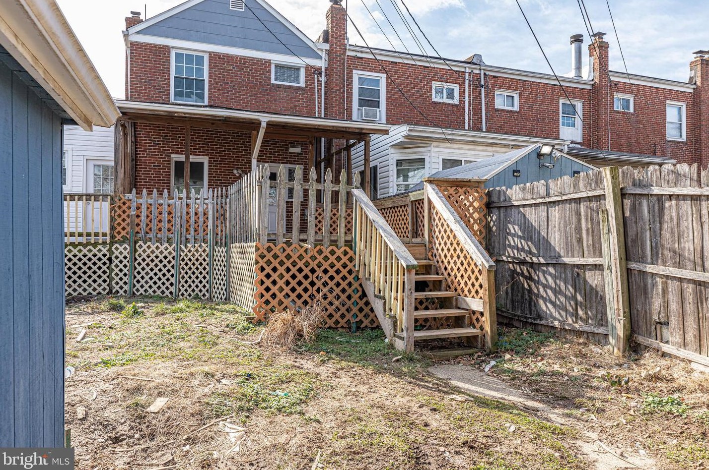 913 Elton Ave, Baltimore MD  21224-3320 exterior