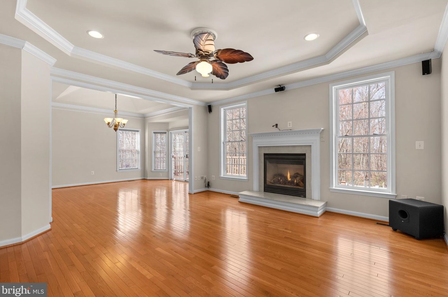 216 Vale Crest Ct, Baltimore MD  21221-4700 exterior