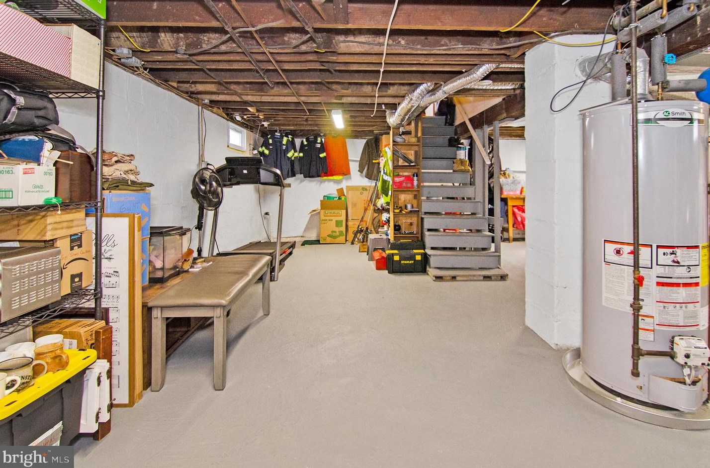 631 Stuart St, Baltimore MD  21221-4832 exterior
