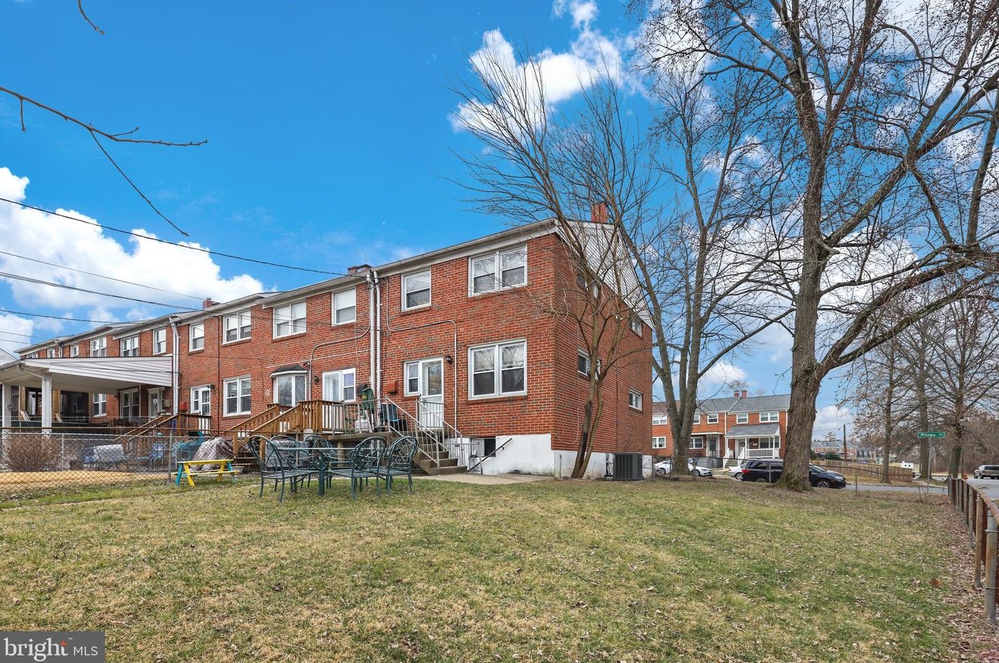 2100 Pitney Rd, Baltimore MD  21234-4924 exterior