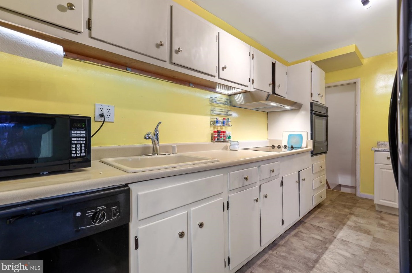 2100 Pitney Rd, Baltimore MD  21234-4924 exterior