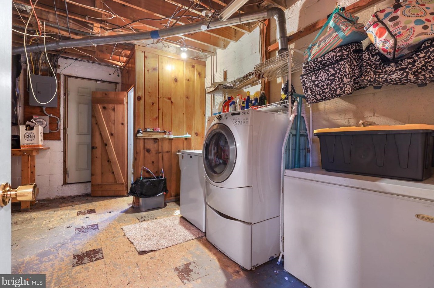 2100 Pitney Rd, Baltimore MD  21234-4924 exterior