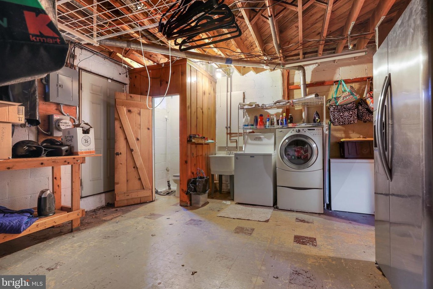 2100 Pitney Rd, Baltimore MD  21234-4924 exterior