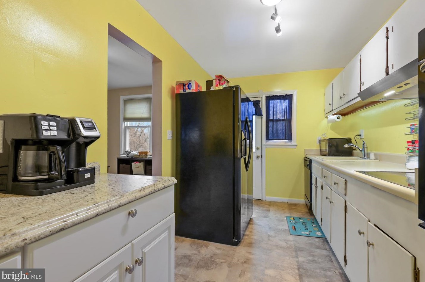 2100 Pitney Rd, Baltimore MD  21234-4924 exterior