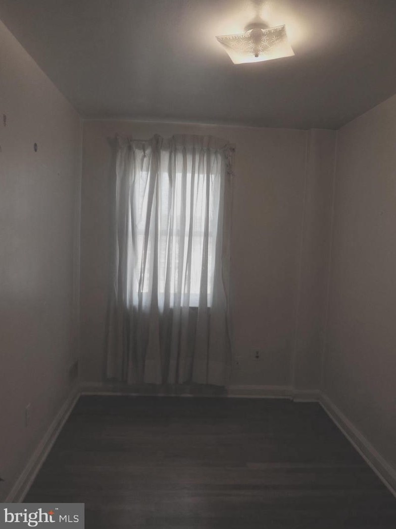 7304 Bridgewood Dr, Baltimore MD  21224-1913 exterior