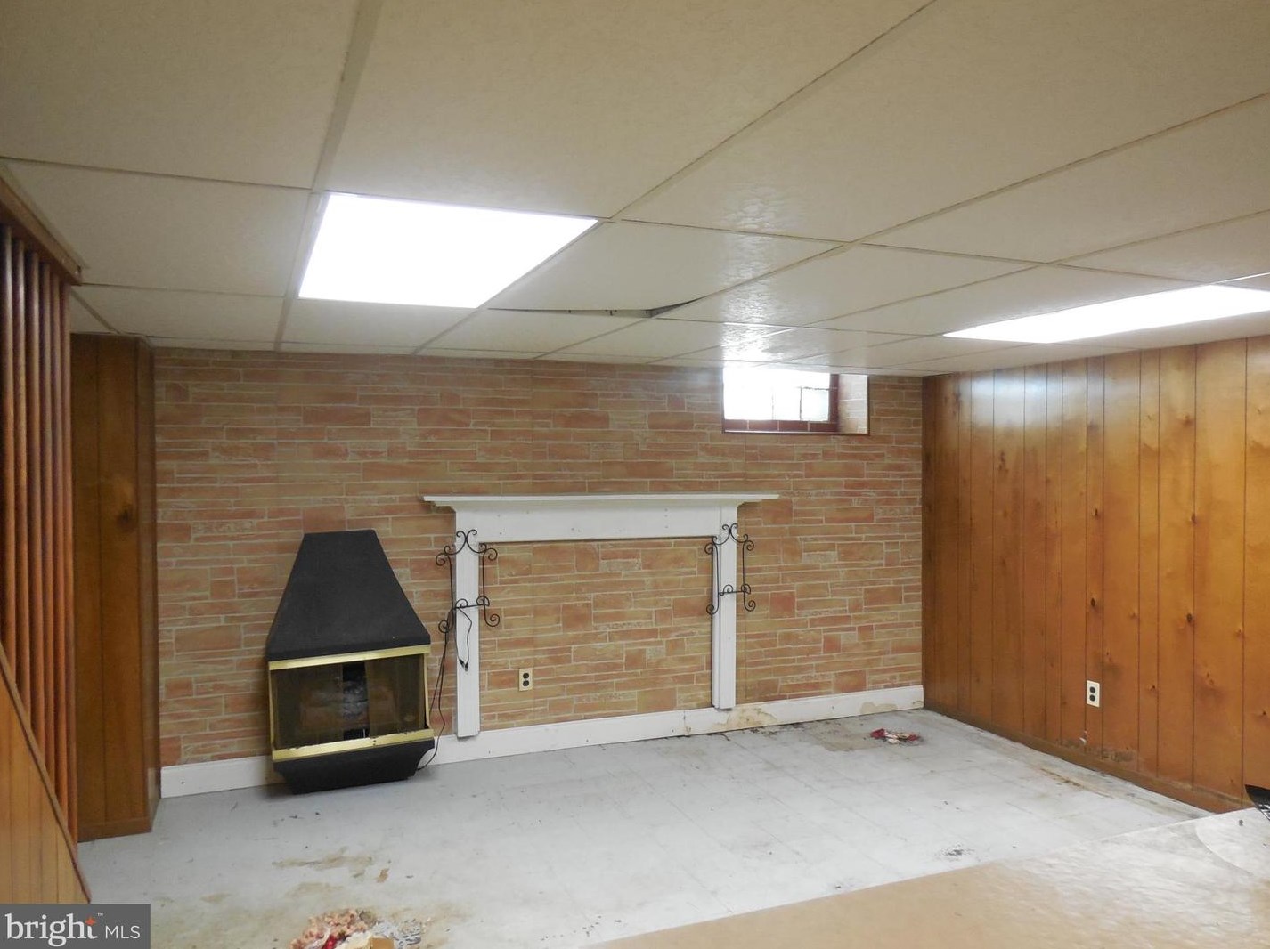 7304 Bridgewood Dr, Baltimore MD  21224-1913 exterior