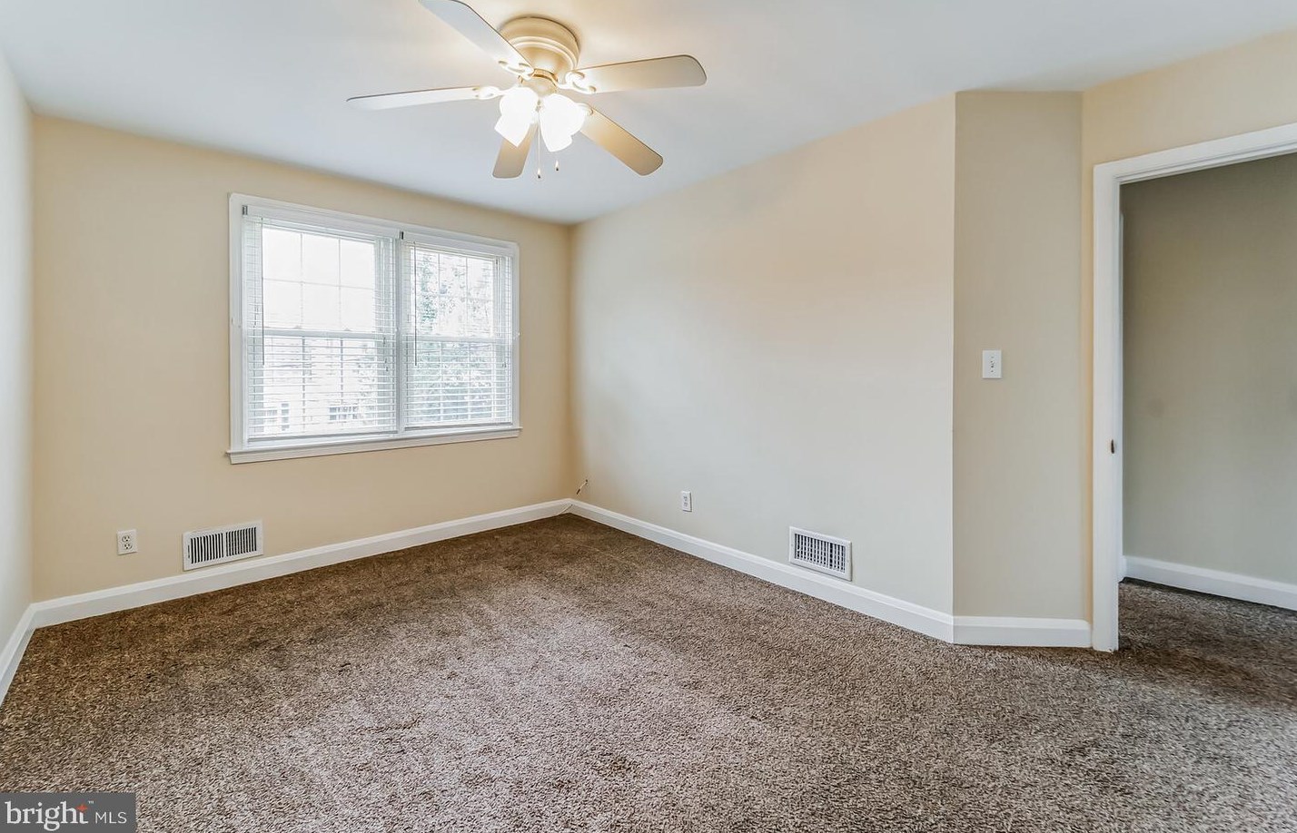 928 Radcliffe Rd, Baltimore MD  21204-2601 exterior