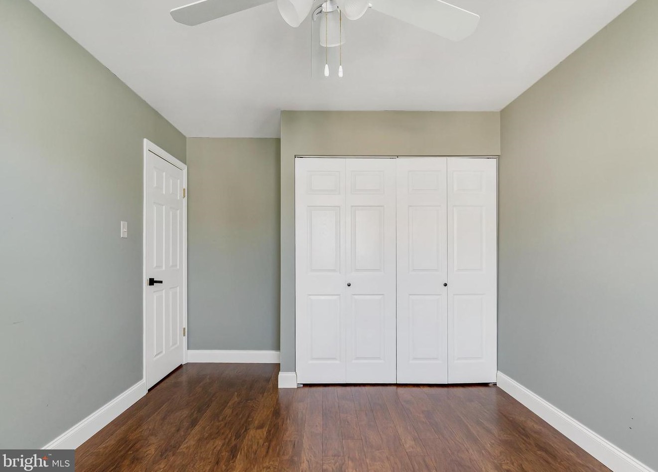 5712 Richardson Mews Sq, Baltimore MD  21227-4291 exterior