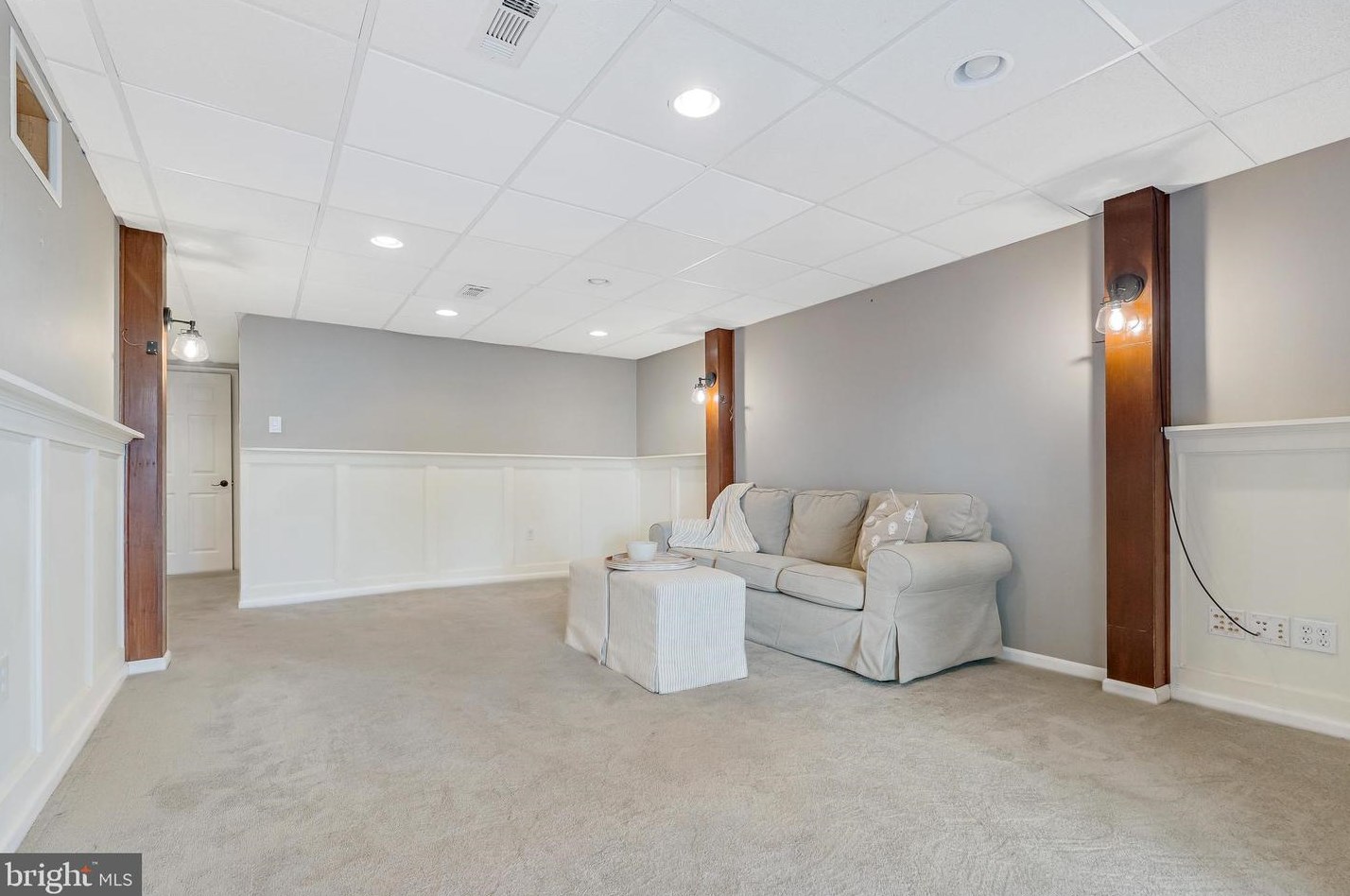 5712 Richardson Mews Sq, Baltimore MD  21227-4291 exterior