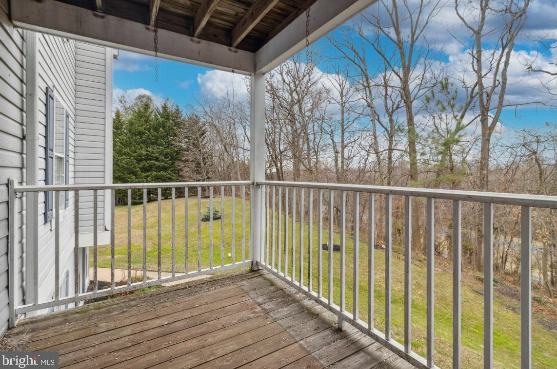 73 Laurel Path Ct, Baltimore MD  21236-5552 exterior
