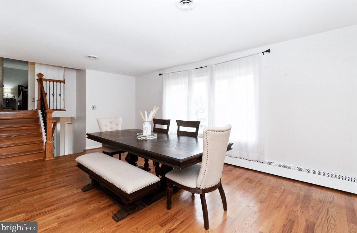1106 Plover Dr, Baltimore MD  21227-4338 exterior