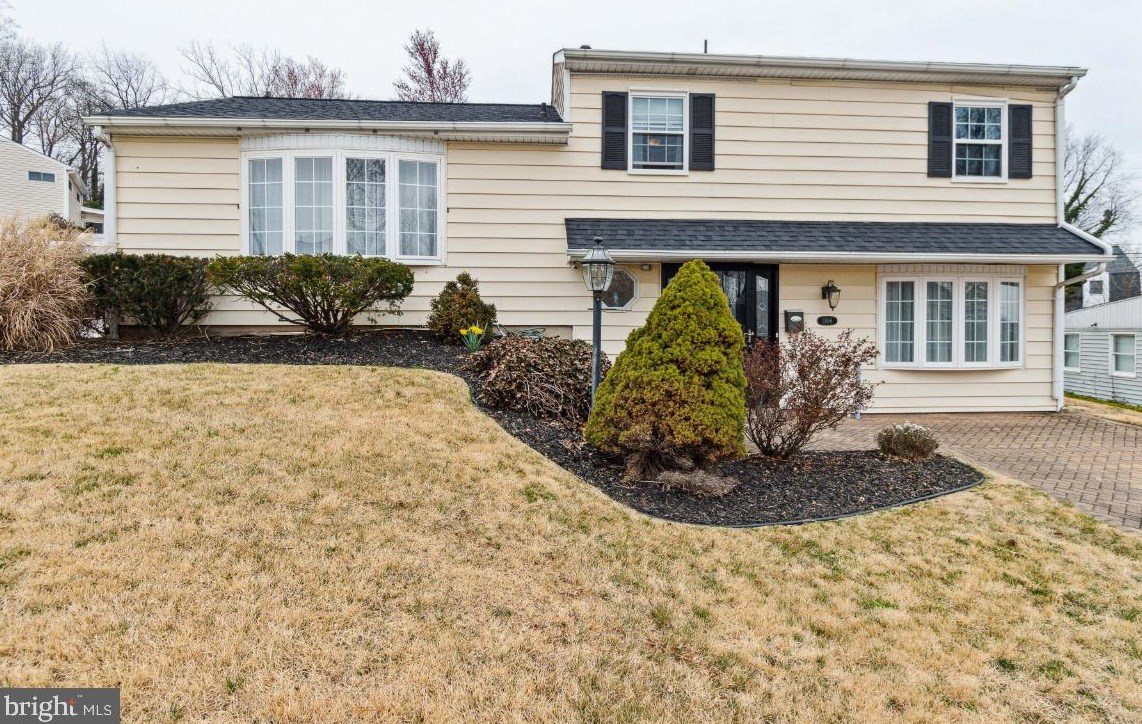 1106 Plover Dr, Baltimore MD  21227-4338 exterior