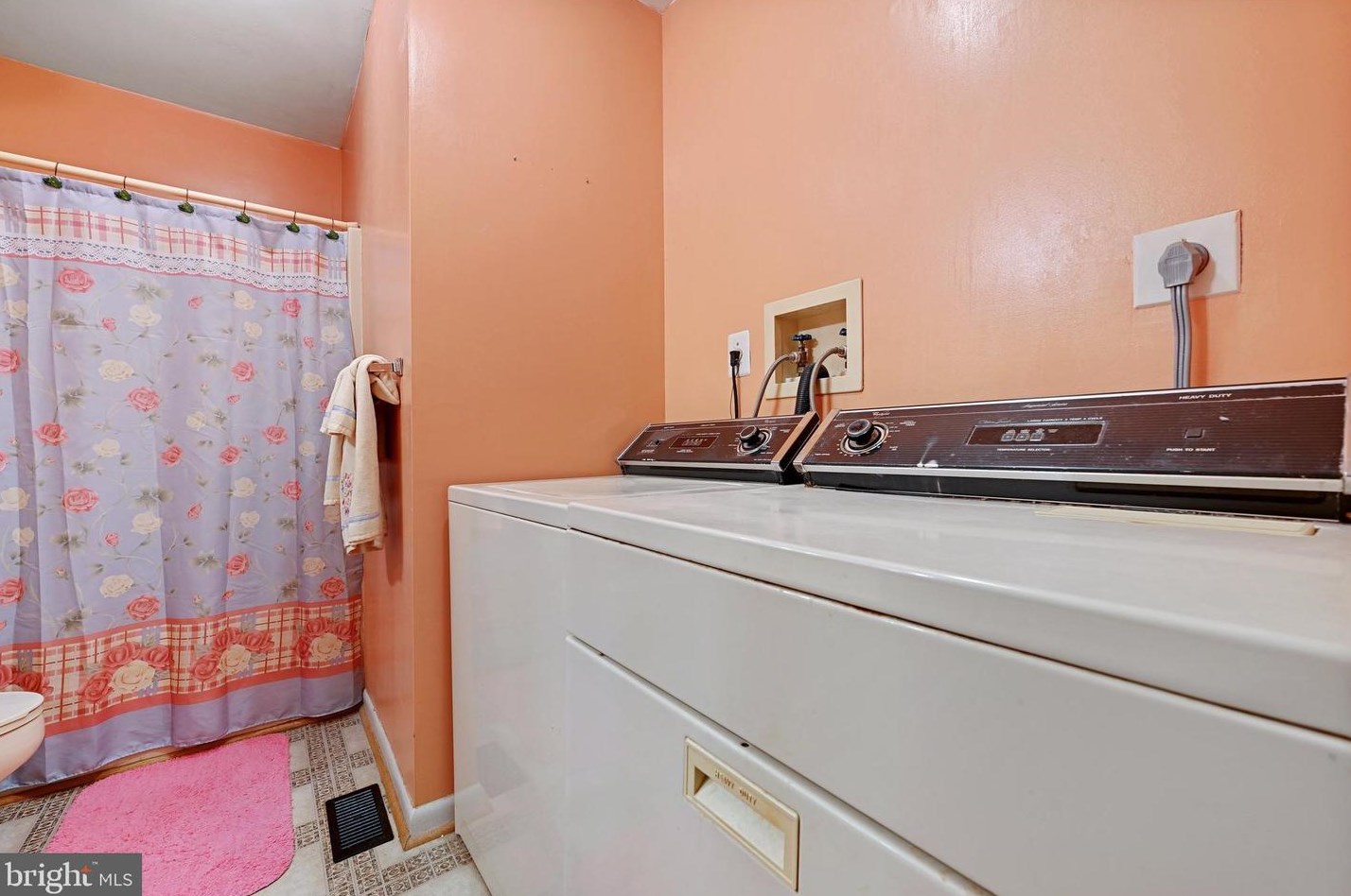 66 Chelmsford Ct, Baltimore MD  21220-3670 exterior