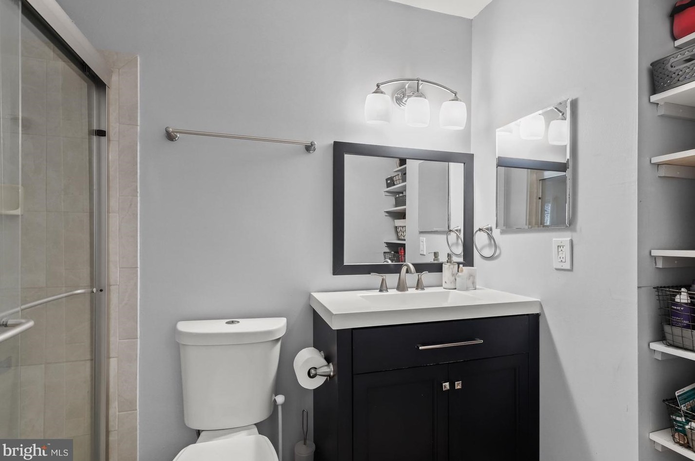 12 Romanoff Ct, Baltimore MD  21234-8018 exterior