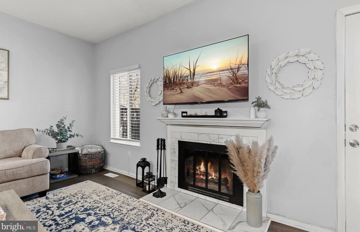 12 Romanoff Ct, Baltimore MD  21234-8018 exterior