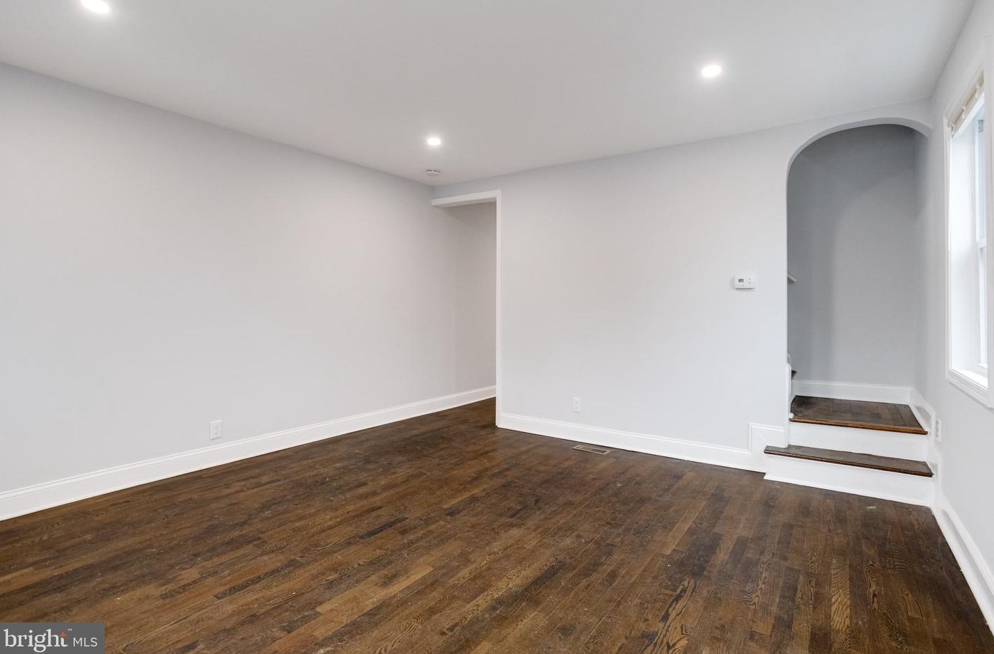 8426 Oakleigh Rd, Baltimore MD  21234-3726 exterior