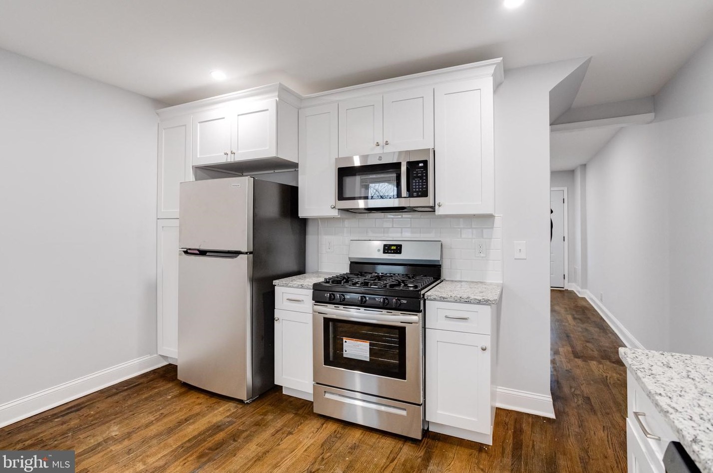 8426 Oakleigh Rd, Baltimore MD  21234-3726 exterior
