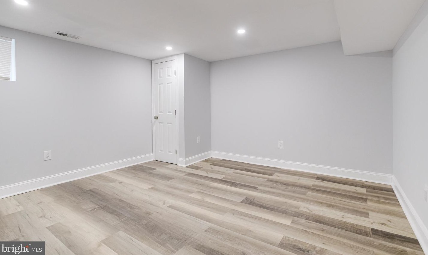 8426 Oakleigh Rd, Baltimore MD  21234-3726 exterior