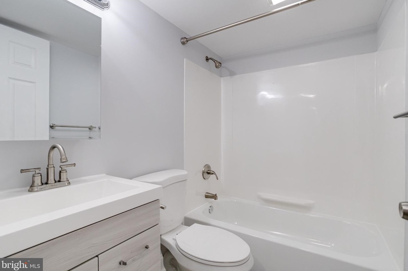 8426 Oakleigh Rd, Baltimore MD  21234-3726 exterior