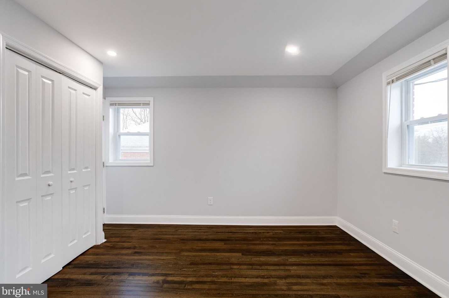 8426 Oakleigh Rd, Baltimore MD  21234-3726 exterior