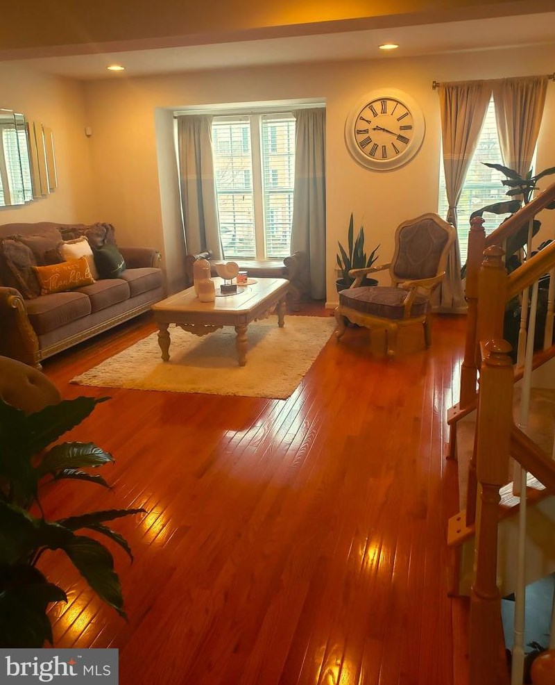 7307 Granite Woods Ct, Baltimore MD  21244-1655 exterior