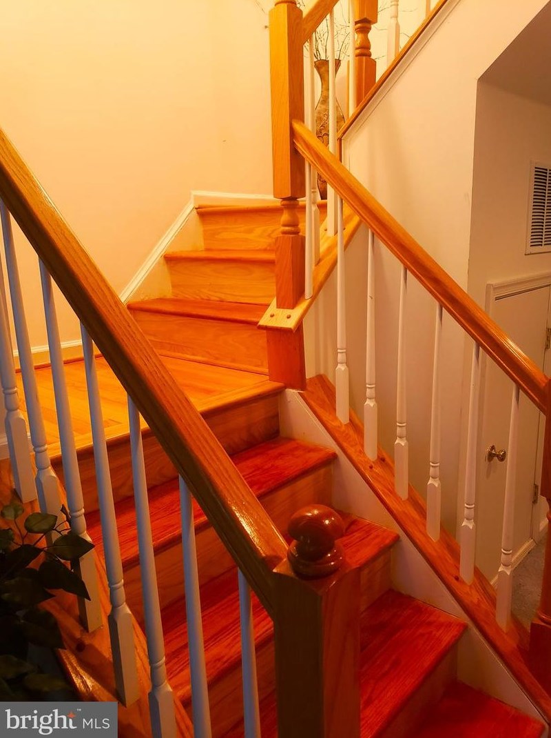 7307 Granite Woods Ct, Baltimore MD  21244-1655 exterior