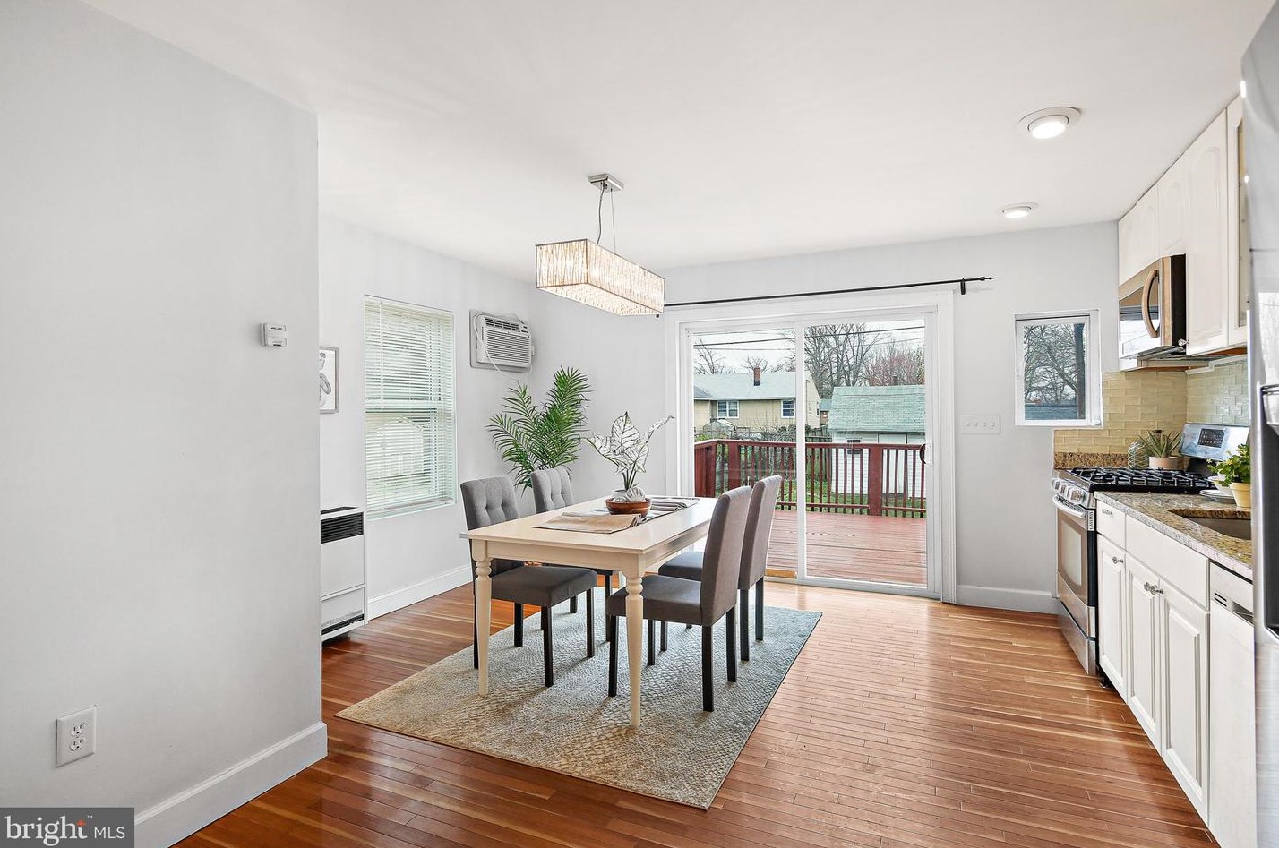 229 Beaumont Ave, Baltimore MD  21228-4308 exterior