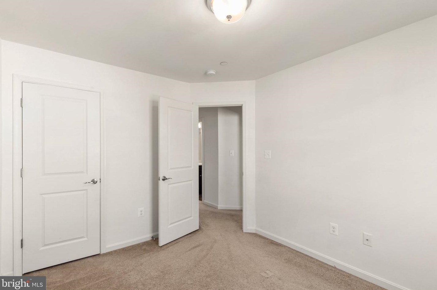 112 Ironwood Ct, Baltimore MD 21237 exterior