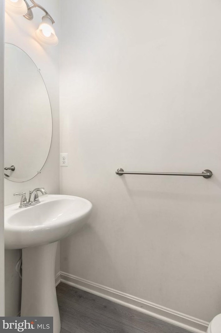 112 Ironwood Ct, Baltimore MD 21237 exterior